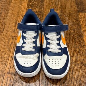 Nike little kids Court Borough Low Sneakers